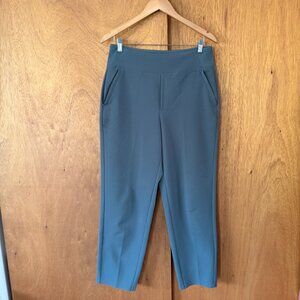 Athleta Endless HIghrise pants - Size 8 (Muted green color)